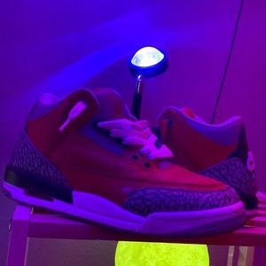 Jordan 3 Retro SE Unite Fire Red